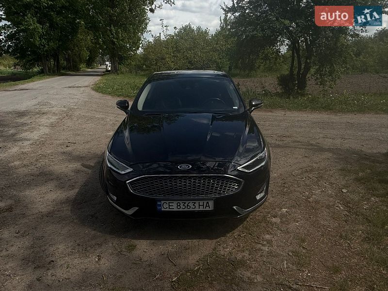 Седан Ford Fusion 2019 в Каменке-Бугской