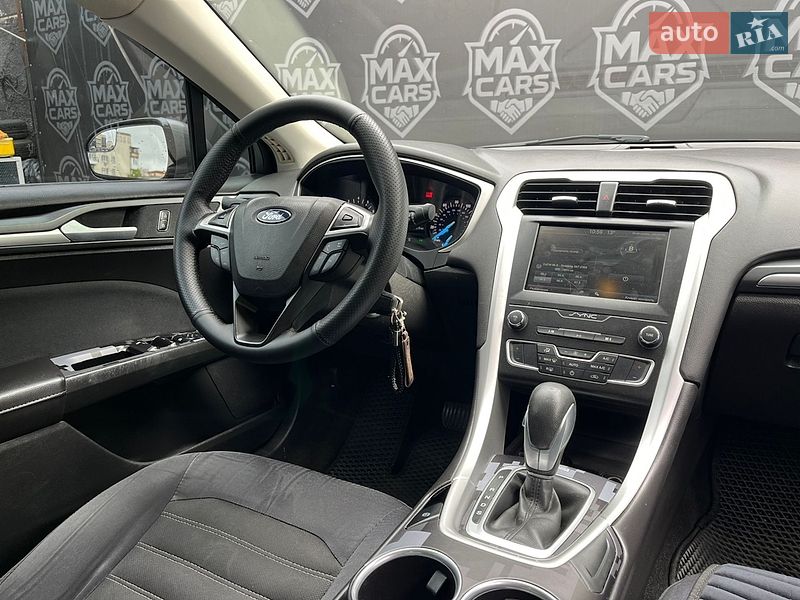 Седан Ford Fusion 2013 в Киеве