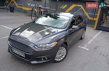 Седан Ford Fusion 2015 в Харькове