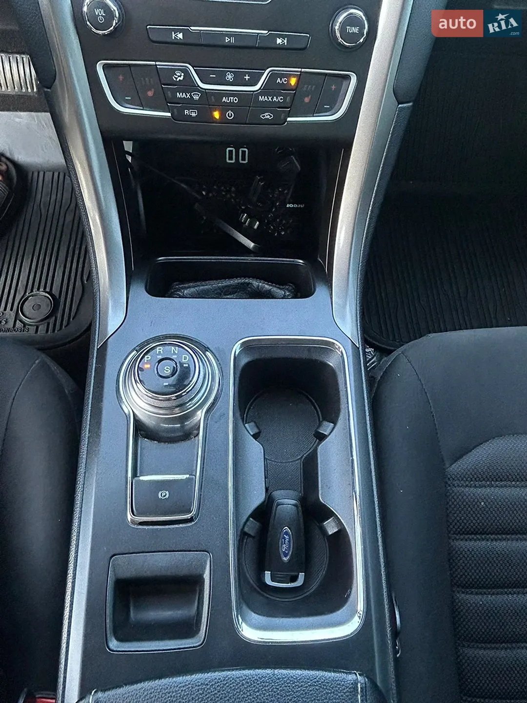 2019 Ford Fusion - мініатюра 32