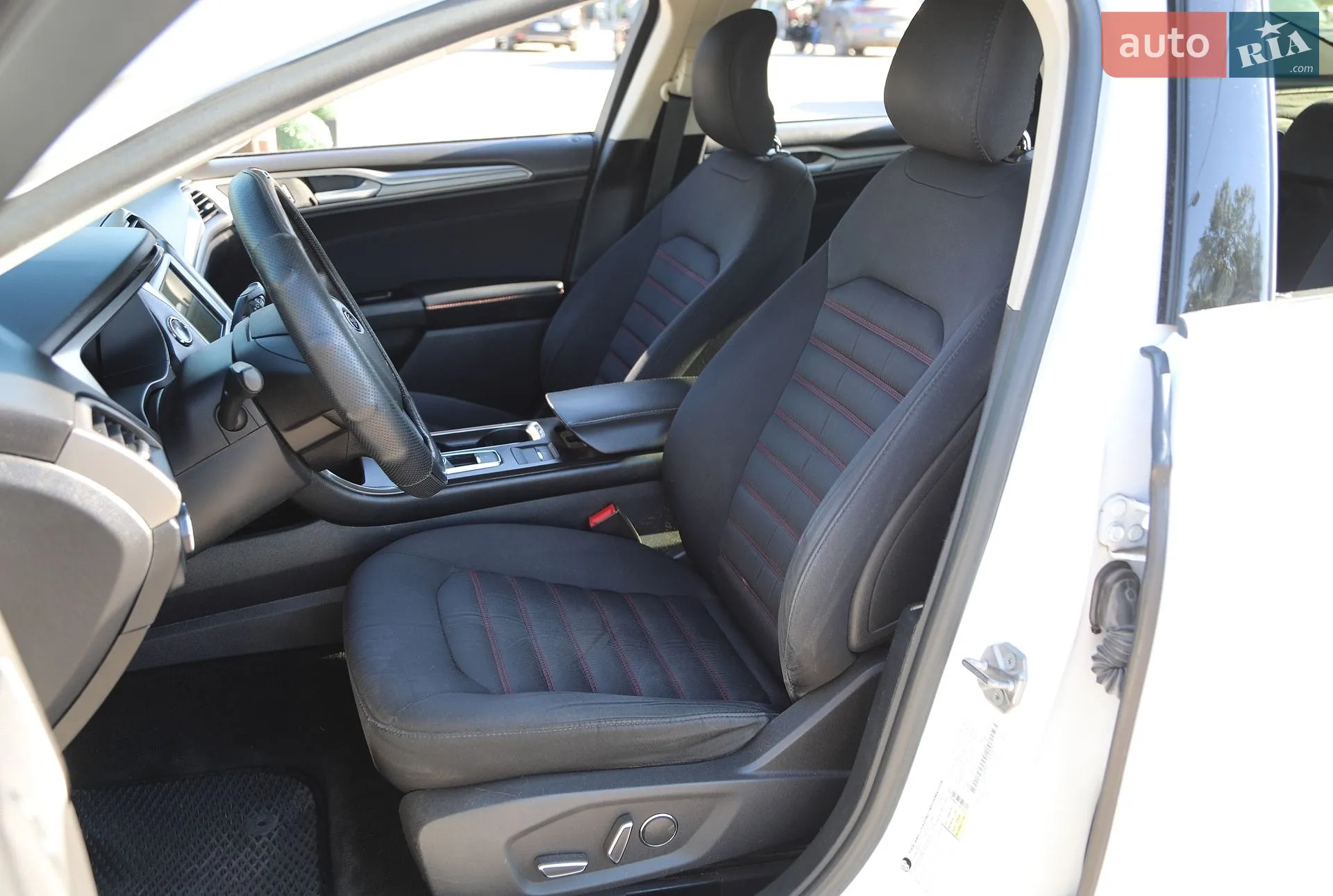 2018 Ford Fusion - мініатюра 11
