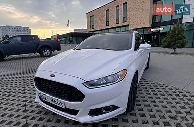 Седан Ford Fusion 2014 в Хмельницком