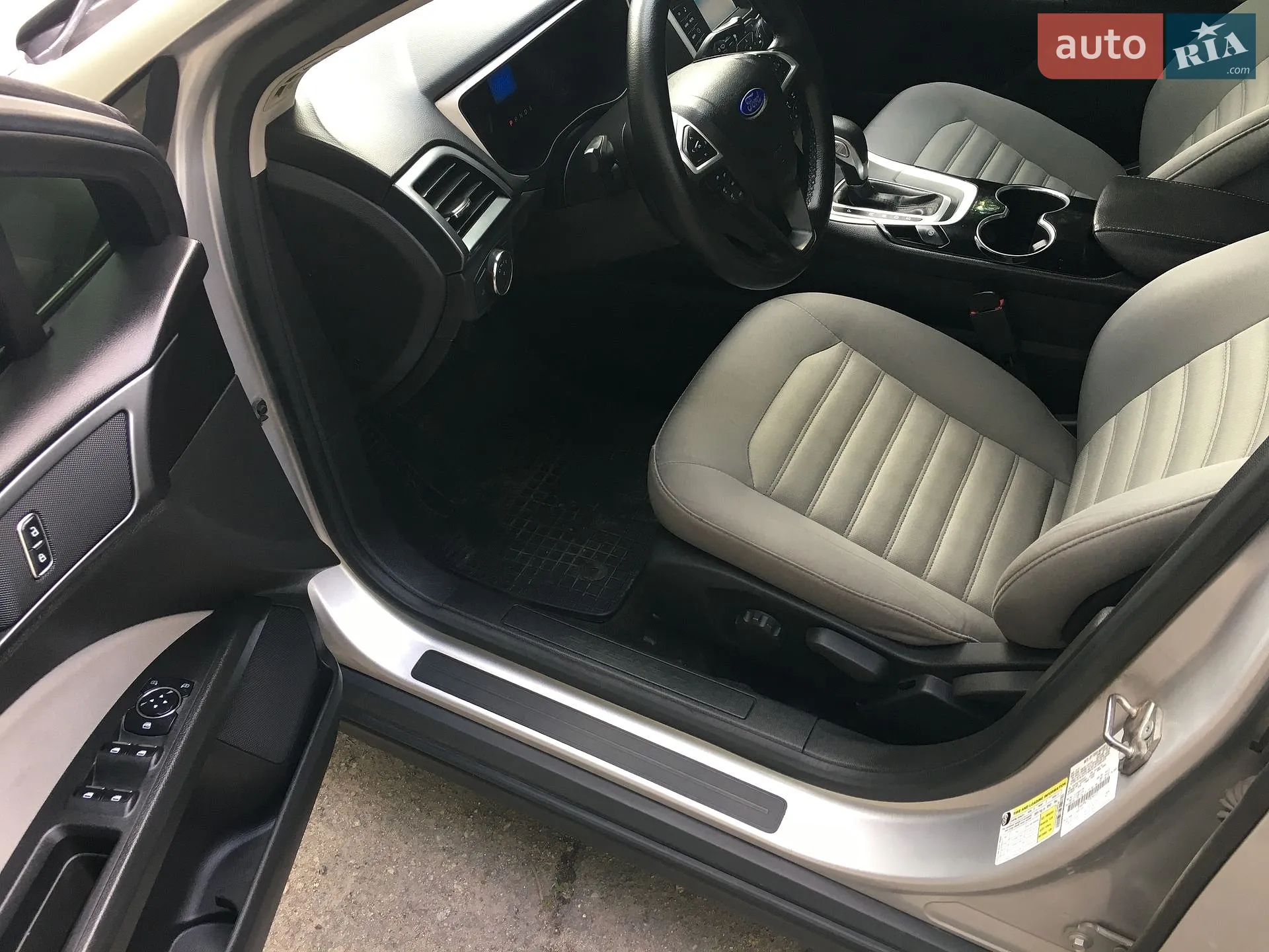 2015 Ford Fusion - мініатюра 14