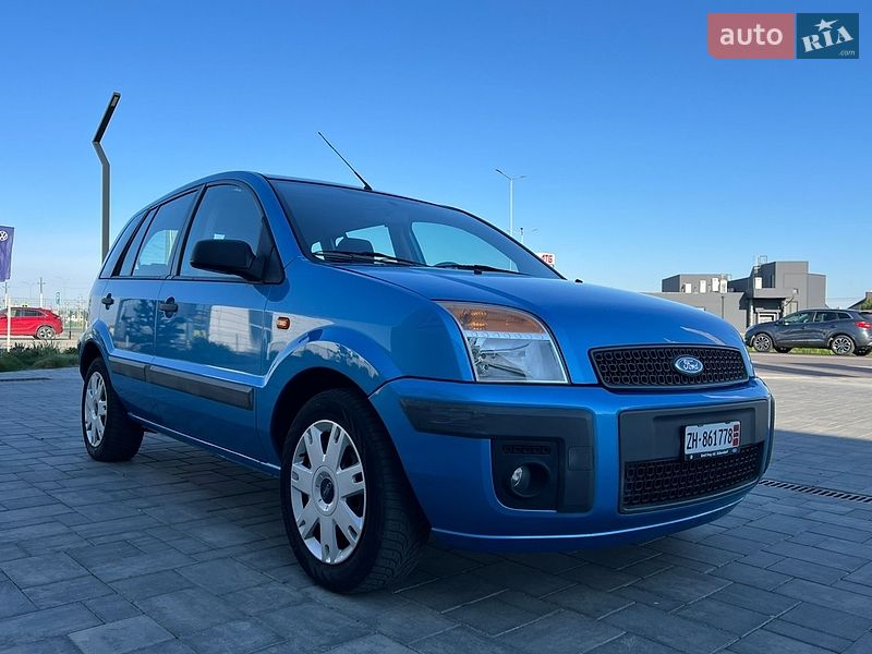 Хэтчбек Ford Fusion 2008 в Луцке