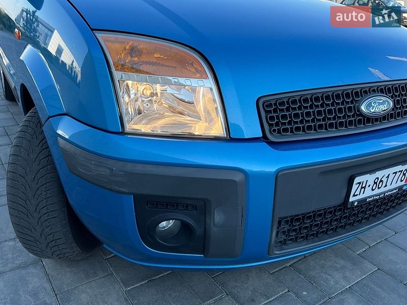 Хэтчбек Ford Fusion 2008 в Луцке