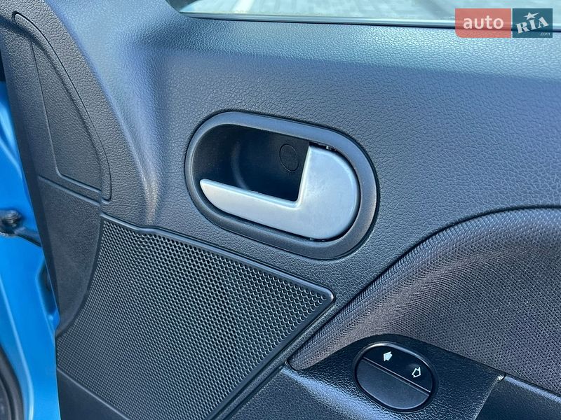 Хэтчбек Ford Fusion 2008 в Луцке