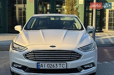 Седан Ford Fusion 2018 в Львове