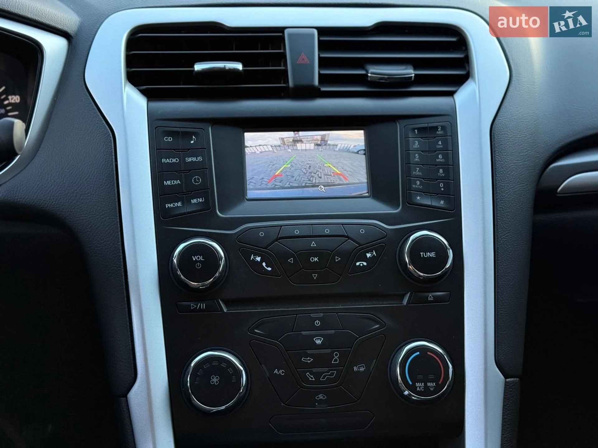 2015 Ford Fusion - мініатюра 23