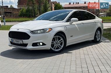 Седан Ford Fusion 2015 в Львове