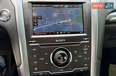 Седан Ford Fusion 2015 в Львове