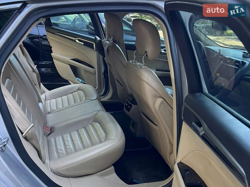 Седан Ford Fusion 2014 в Киеве