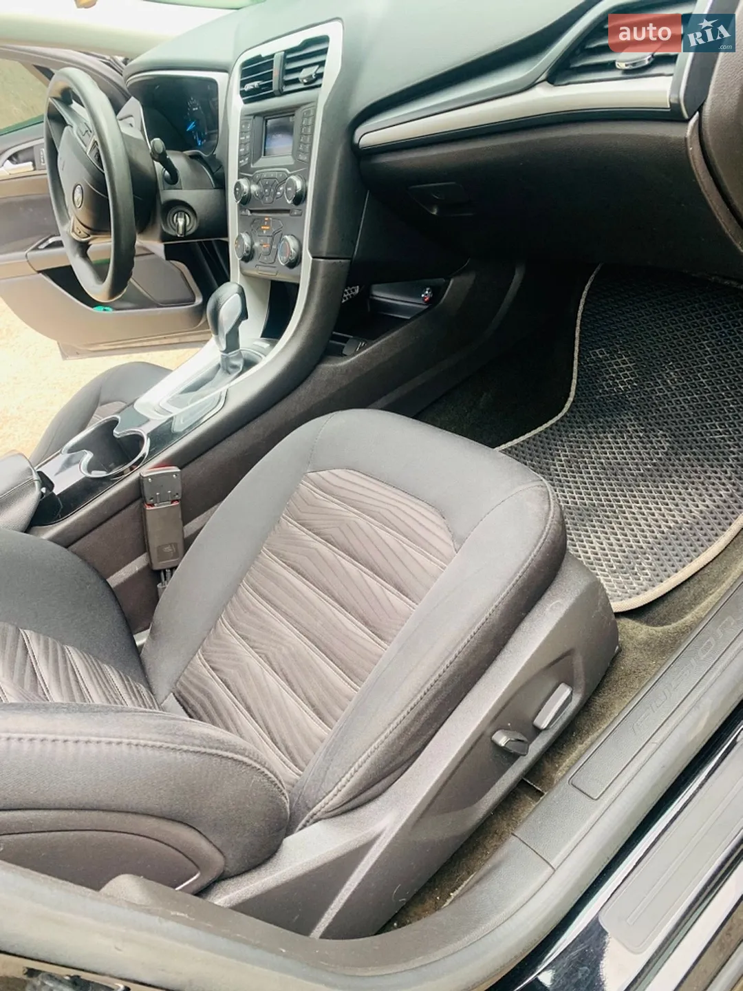 2015 Ford Fusion - мініатюра 13