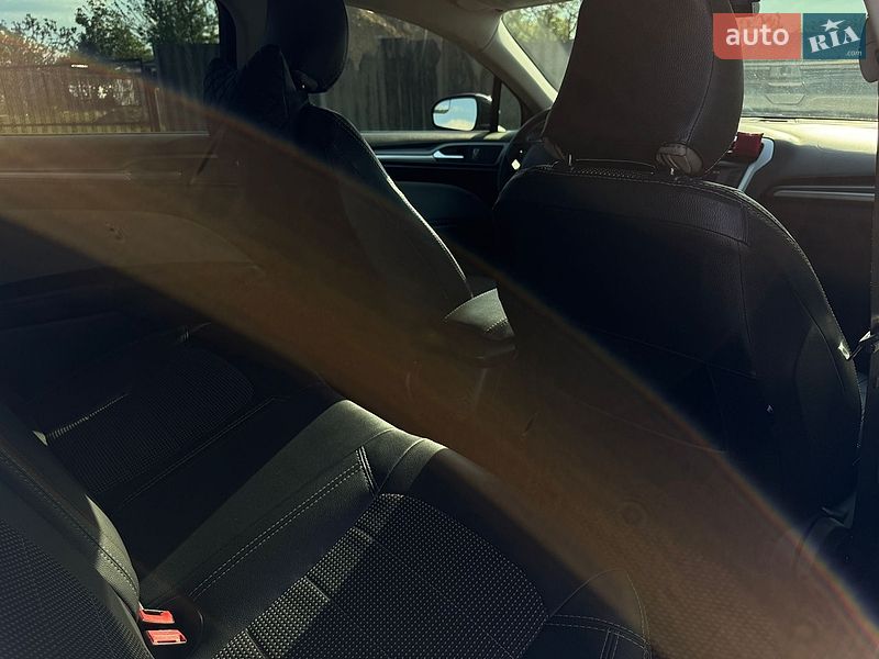 Седан Ford Fusion 2015 в Кременчуге