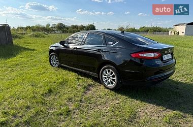 Седан Ford Fusion 2015 в Кременчуге