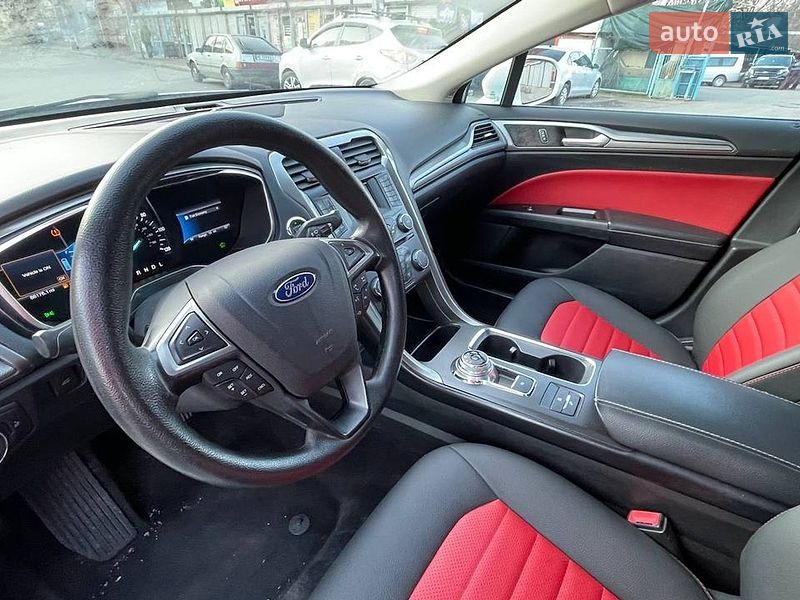 Седан Ford Fusion 2013 в Одессе