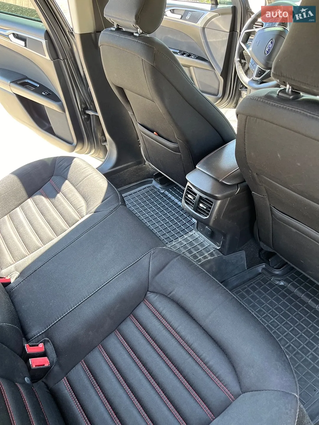 2015 Ford Fusion - мініатюра 24