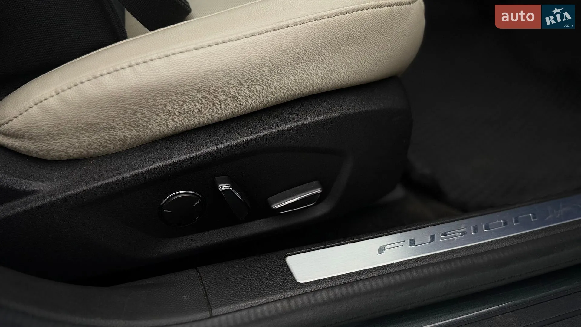 2015 Ford Fusion - мініатюра 41