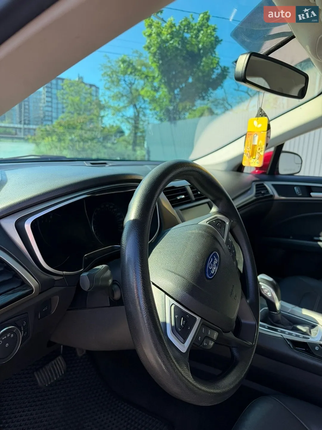 2016 Ford Fusion - мініатюра 27