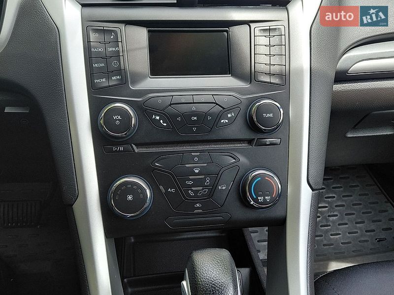 Седан Ford Fusion 2013 в Кривом Роге