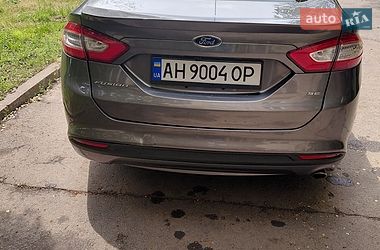 Седан Ford Fusion 2013 в Кривом Роге