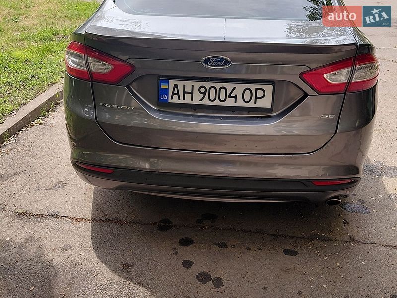 Седан Ford Fusion 2013 в Кривом Роге