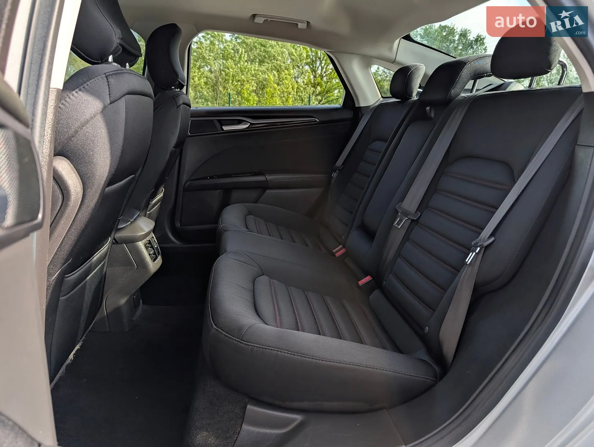 2015 Ford Fusion - мініатюра 26