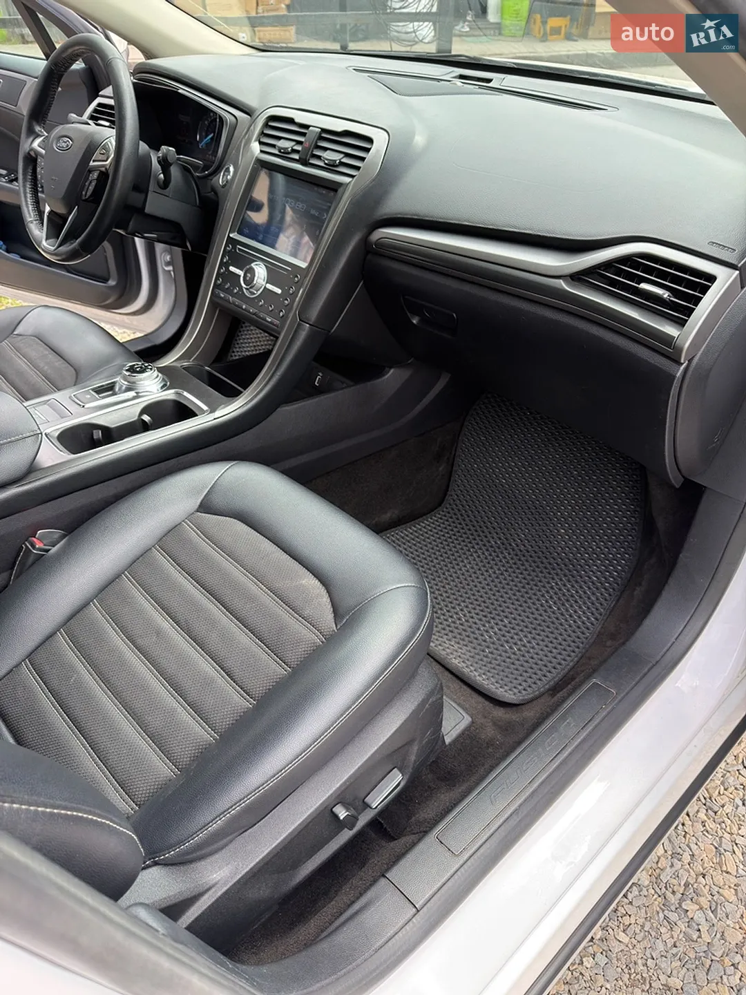 2017 Ford Fusion - мініатюра 15