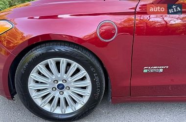 Седан Ford Fusion 2016 в Хмельнике