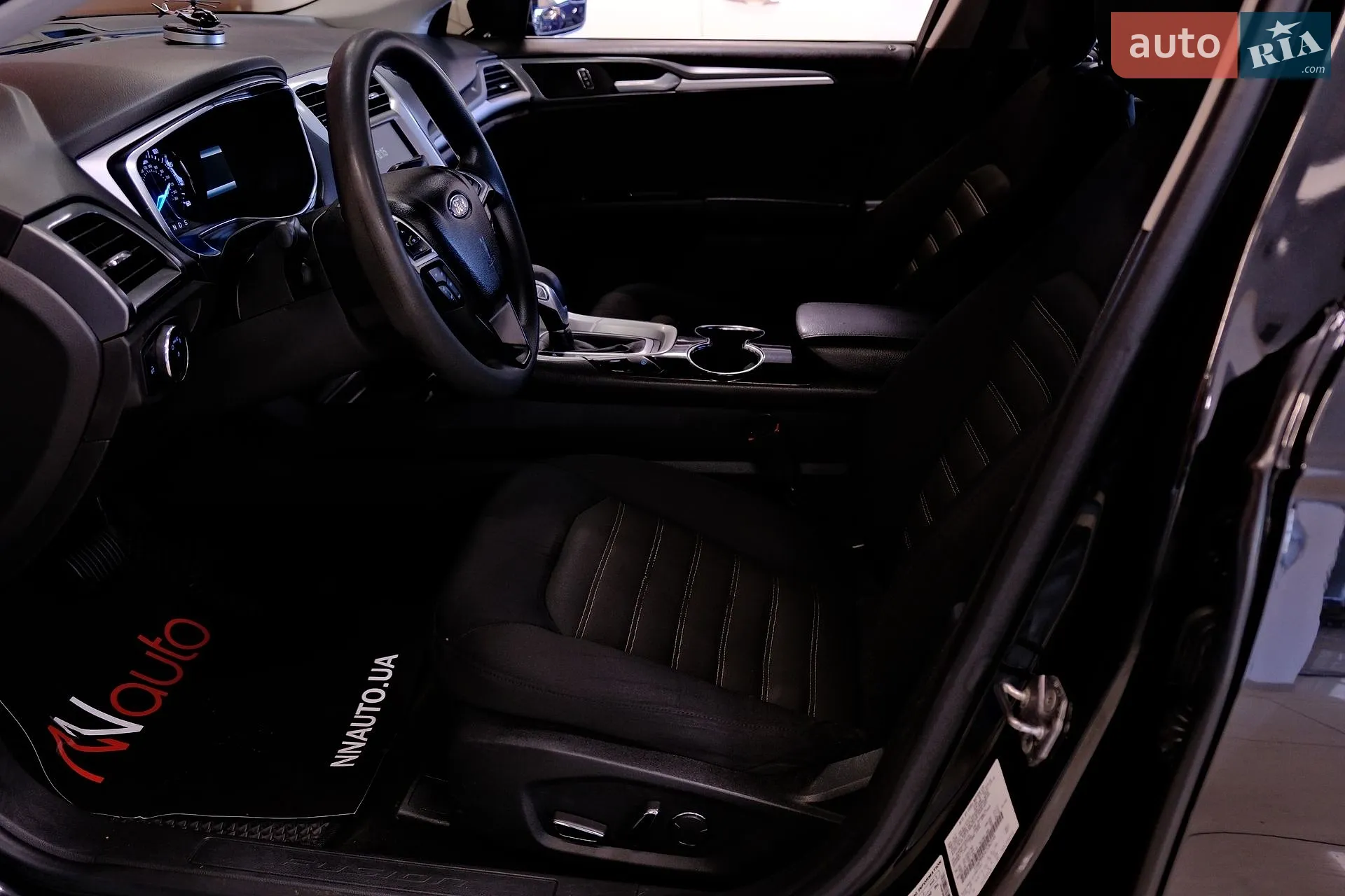 2014 Ford Fusion - мініатюра 23