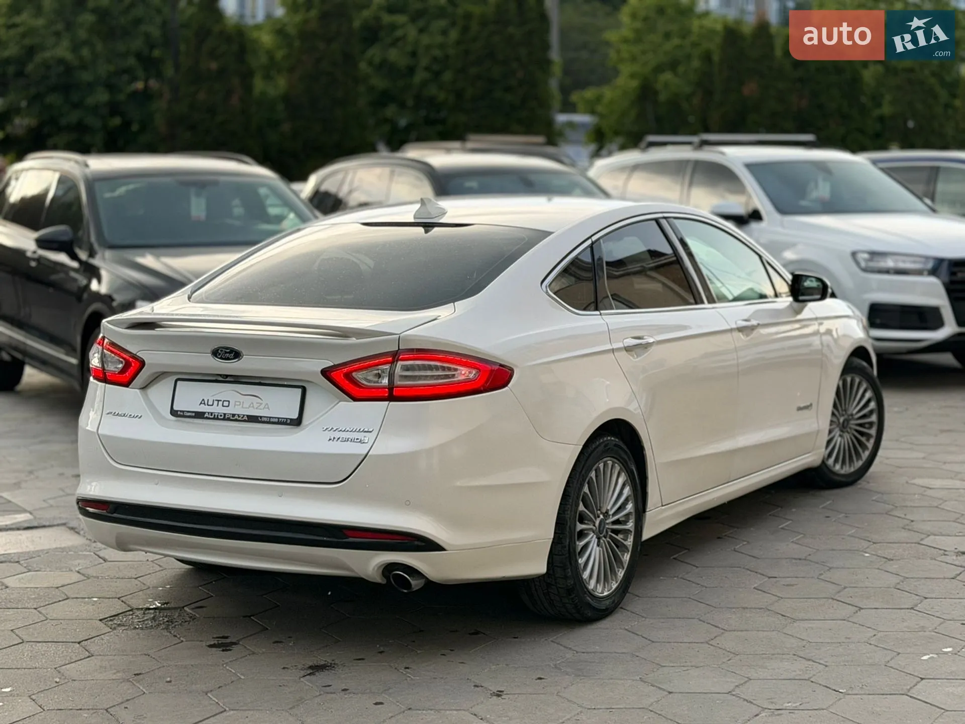 2013 Ford Fusion - мініатюра 28