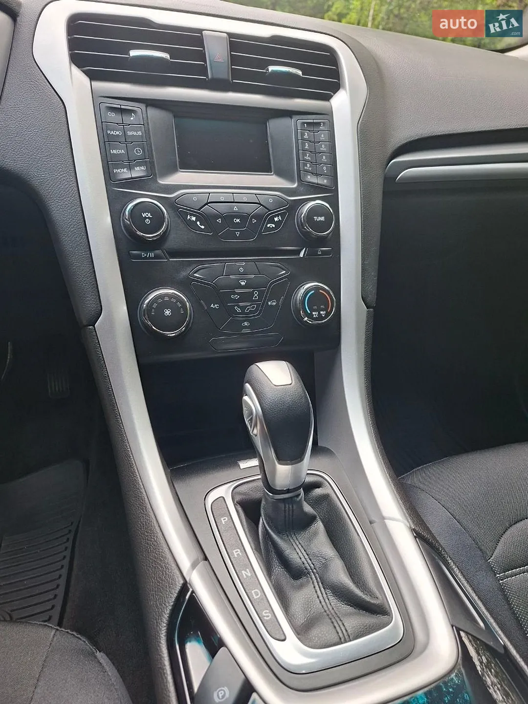 2014 Ford Fusion - мініатюра 12