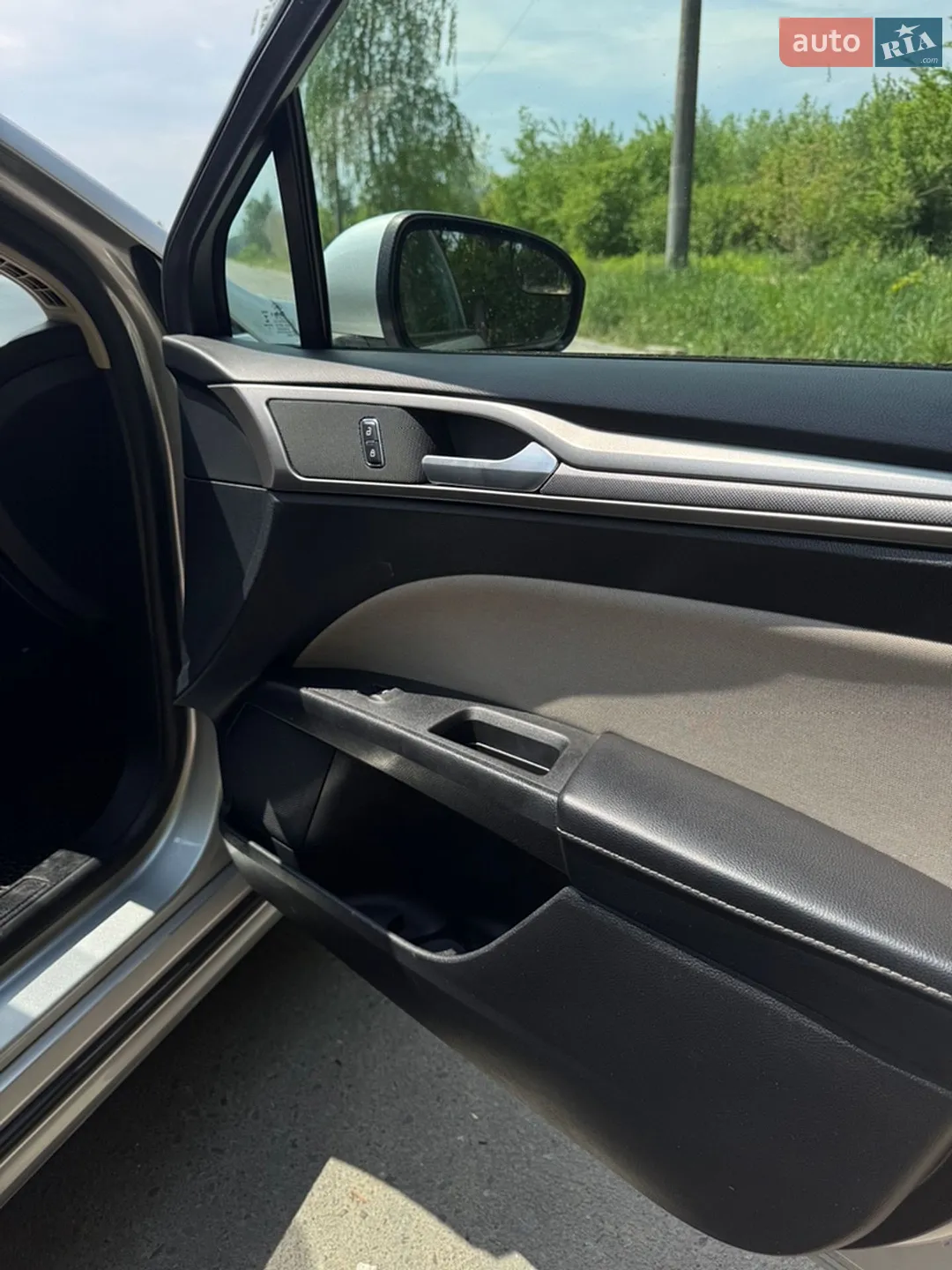 2017 Ford Fusion - мініатюра 32