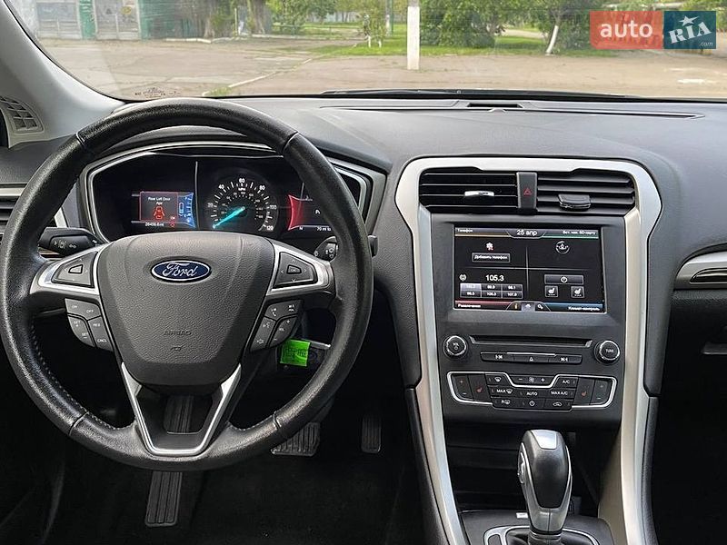 Седан Ford Fusion 2013 в Одесі