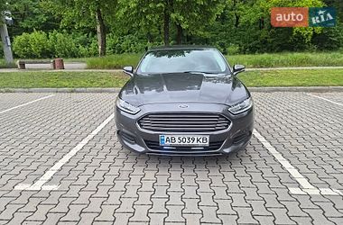 Седан Ford Fusion 2015 в Виннице