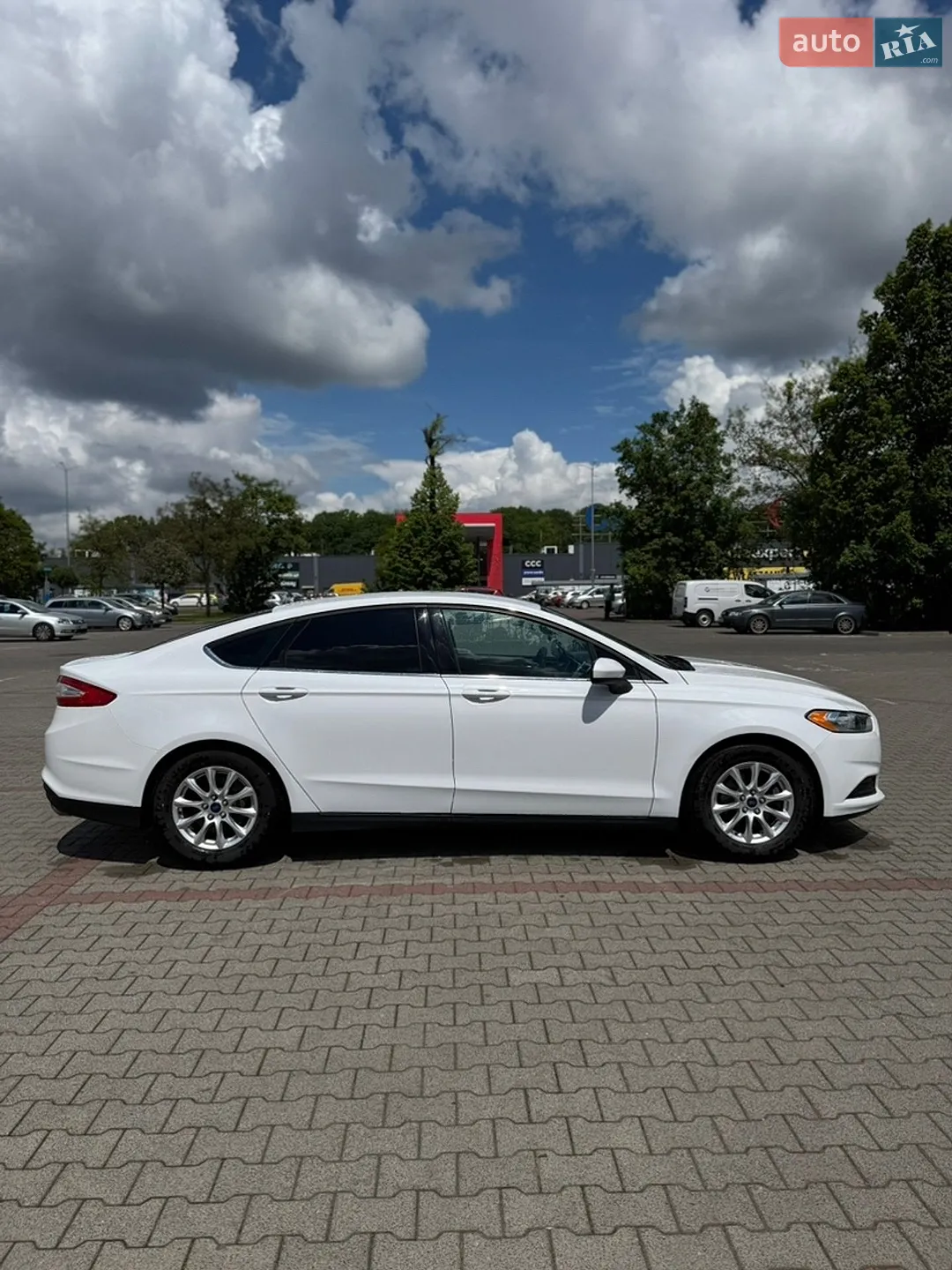 2016 Ford Fusion - мініатюра 8
