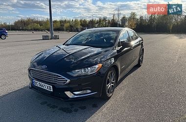 Седан Ford Fusion 2017 в Львові