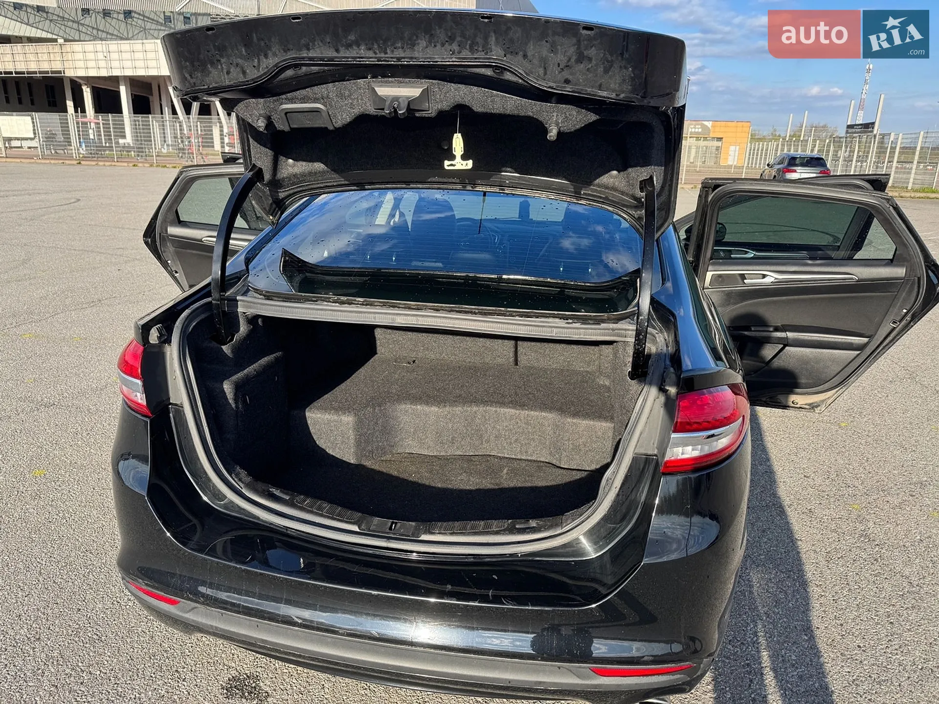 2017 Ford Fusion - мініатюра 11