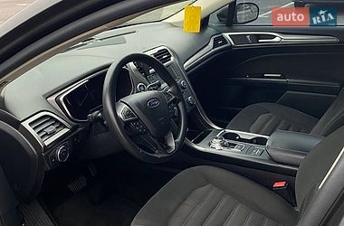 Седан Ford Fusion 2017 в Киеве