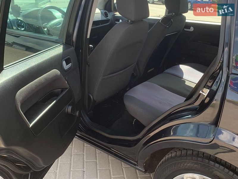 Хетчбек Ford Fusion 2008 в Крюківщині