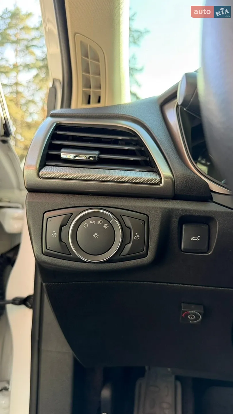 2016 Ford Fusion - мініатюра 9