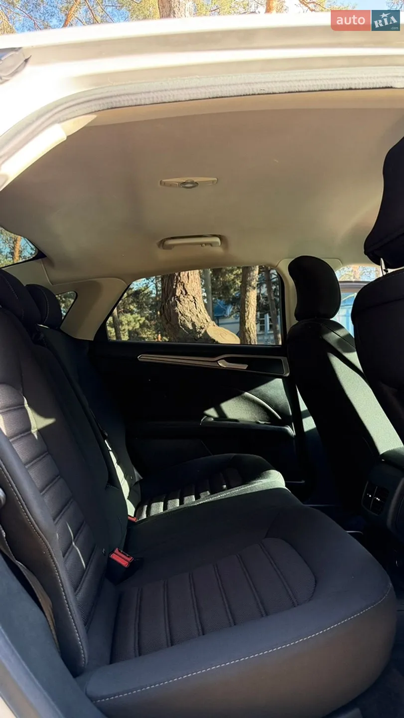 2016 Ford Fusion - мініатюра 15