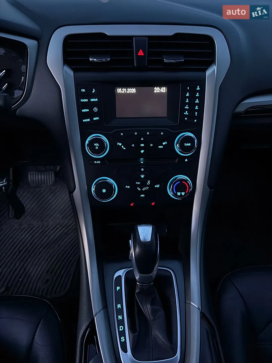 2013 Ford Fusion - мініатюра 19