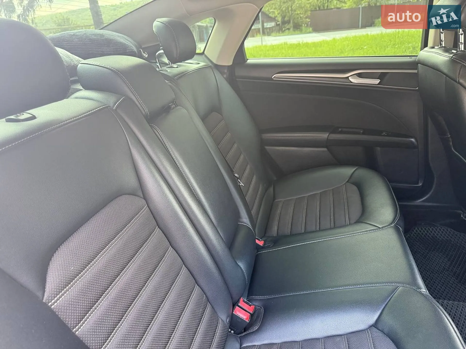 2017 Ford Fusion - мініатюра 23