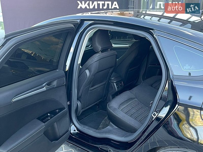 Седан Ford Fusion 2016 в Полтаве