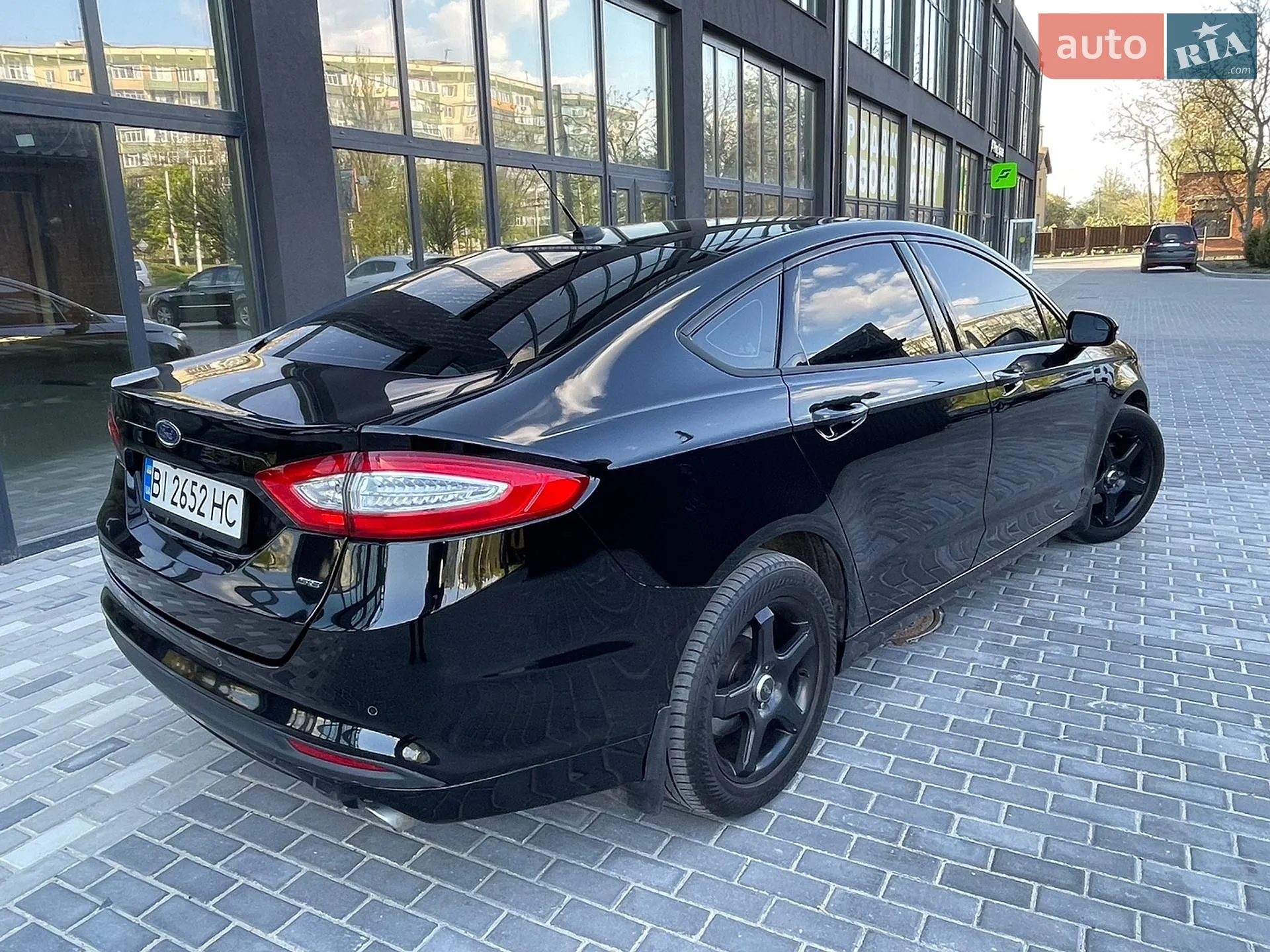2016 Ford Fusion - мініатюра 16