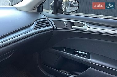 Седан Ford Fusion 2016 в Полтаве
