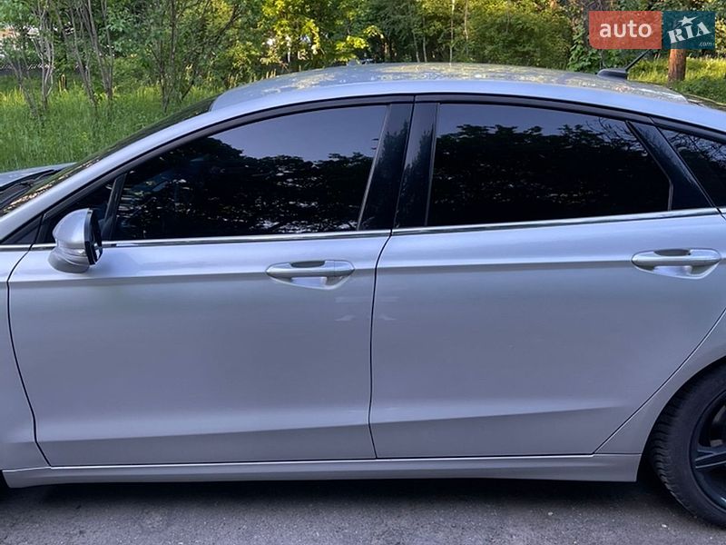 Седан Ford Fusion 2016 в Киеве