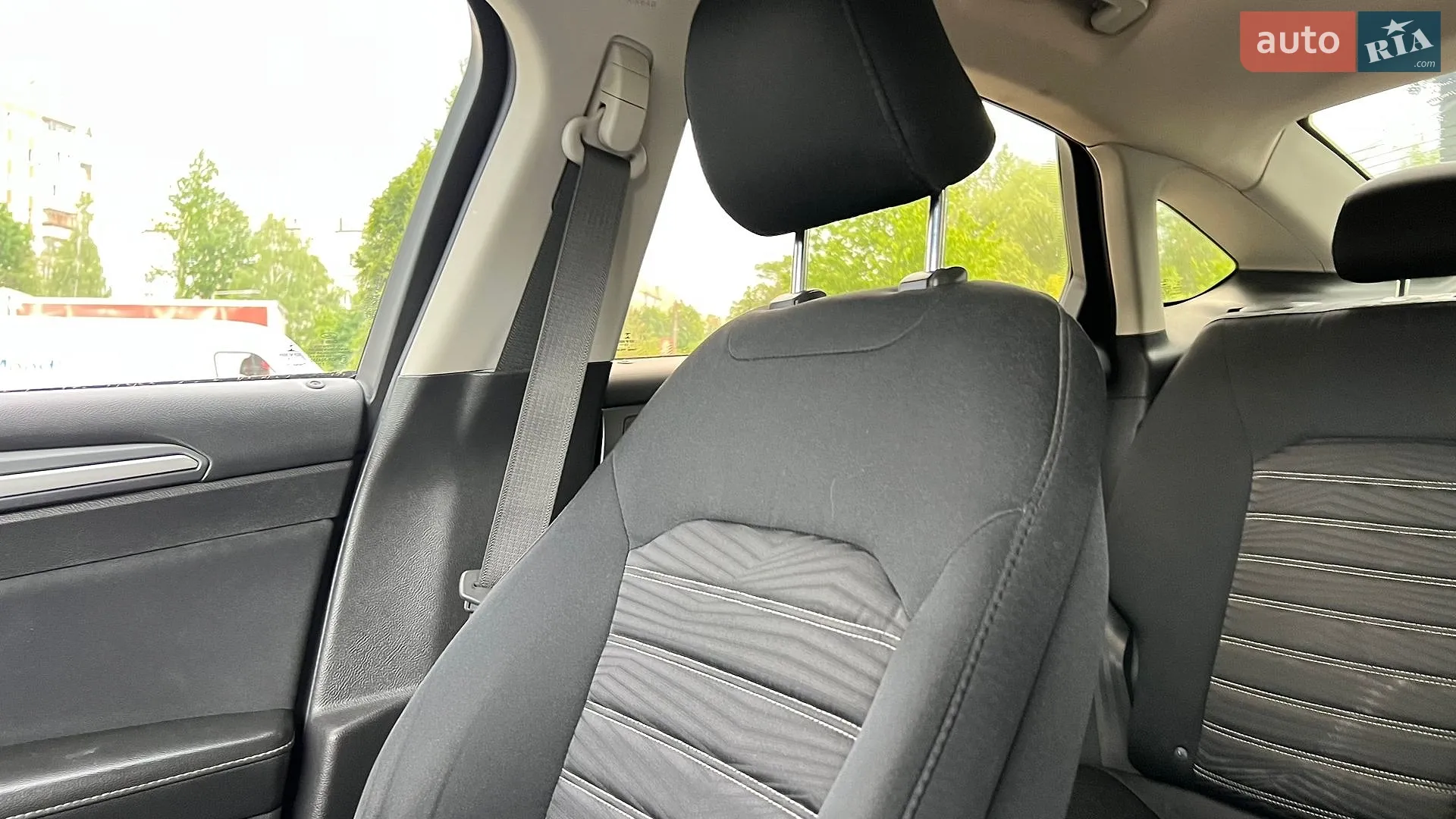 2016 Ford Fusion - мініатюра 14
