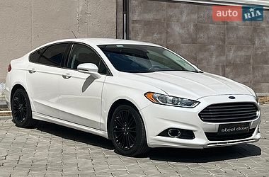 Седан Ford Fusion 2013 в Миколаєві