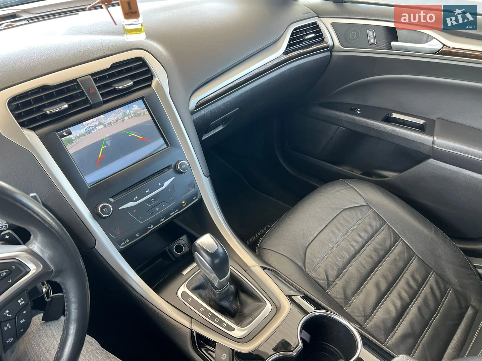 2013 Ford Fusion - мініатюра 9